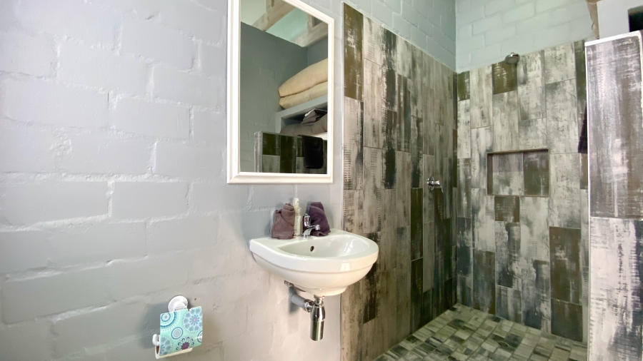 5 Bedroom Property for Sale in Dwarskersbos Western Cape